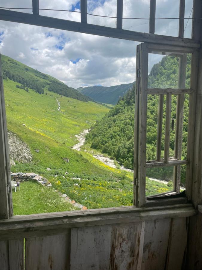 Gunter Guest House Adishi Dış mekan fotoğraf